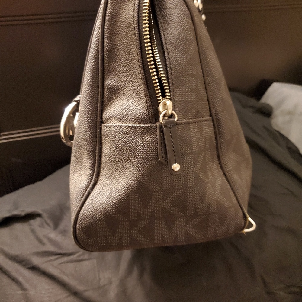 Purse - Picture 3 of 7